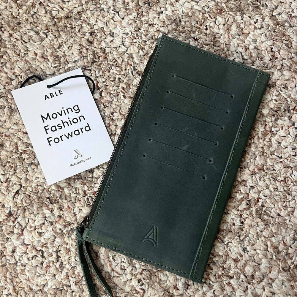 Able Grace Wallet - Forest